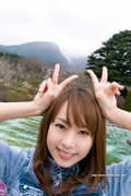 Akina 亜希菜 thumb image 02.jpg